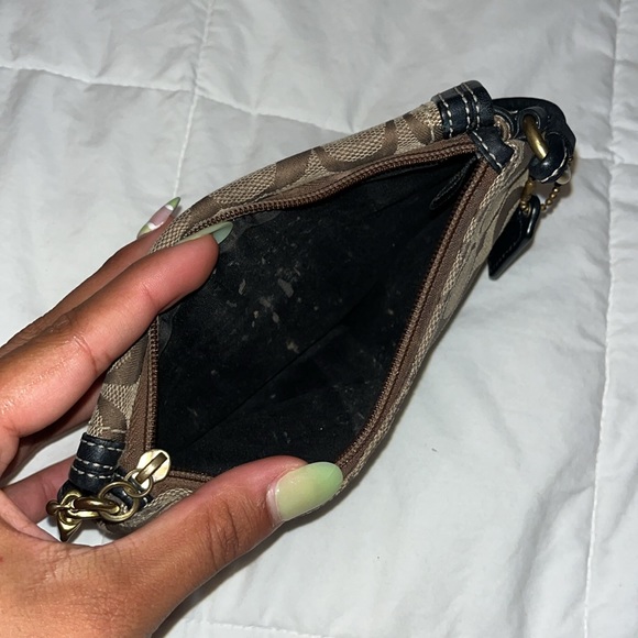 Mini Coach Purse - Picture 4 of 5